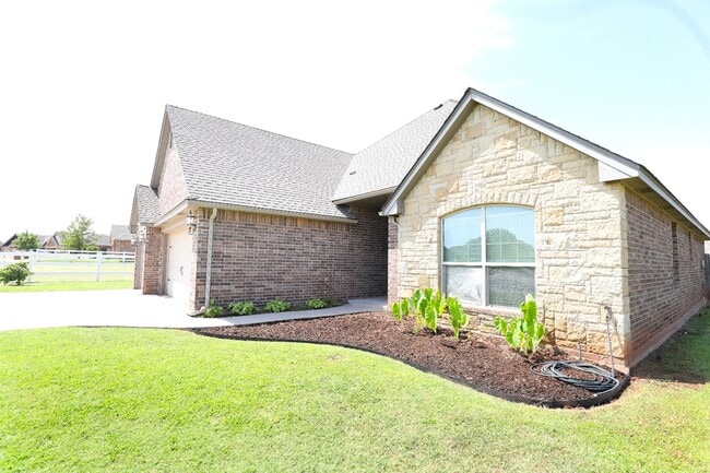 Photo - 17225 Ridgewood Dr