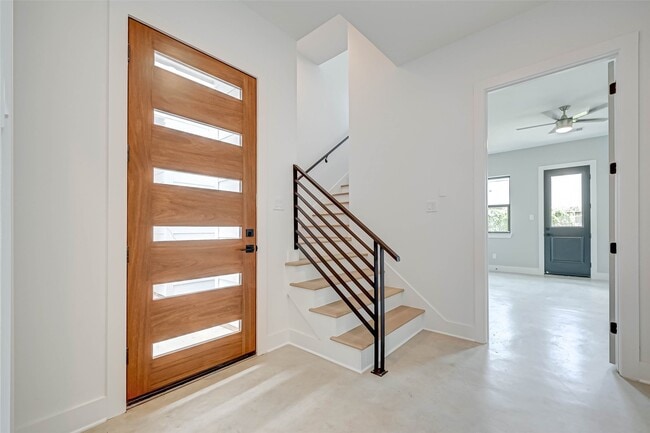 Photo - 3503 Anita St