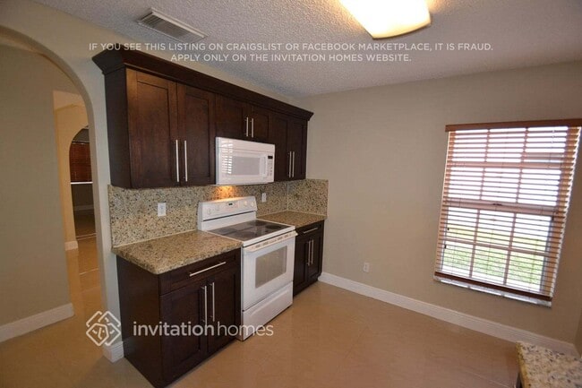 Photo - 15400 SW 59th St