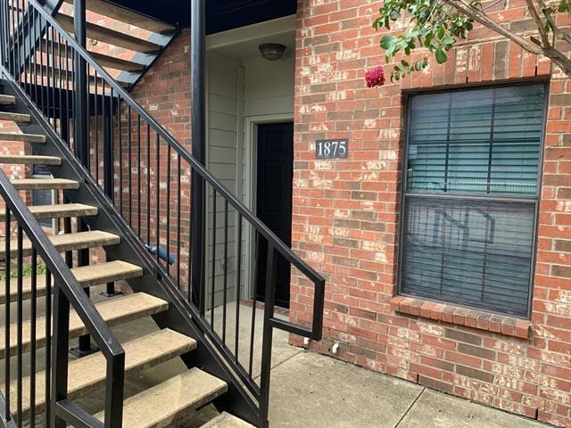 Photo - 1875 Signal Ridge Pl