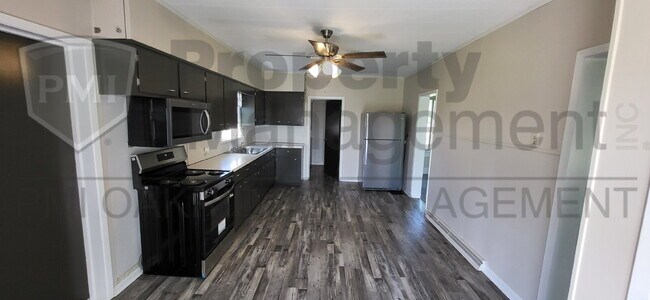 Country 3 Bedroom Apartment with Detached Garage
