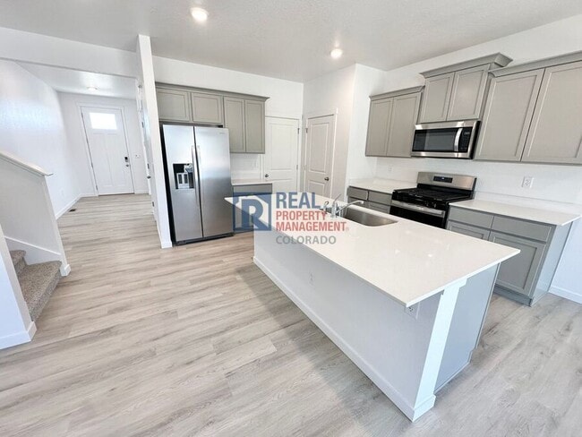 Photo - 778 N Clubview St