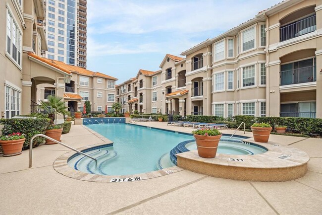 Photo - 3231 Allen Pkwy Condo Unit 1303