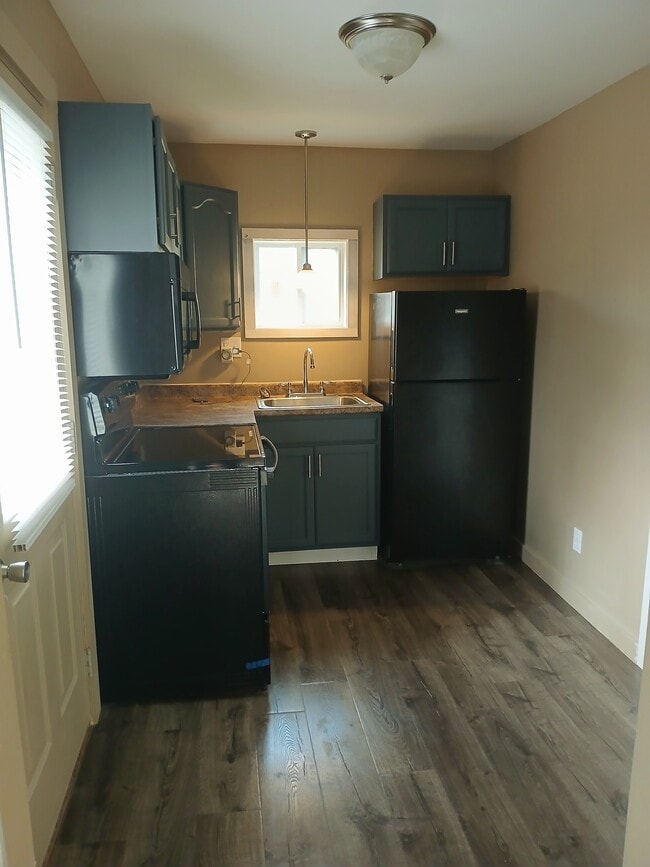 Cocina - 4 Cushing Rd Unidad Apt 2