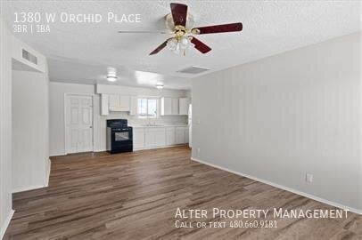 1380 W Orchid Pl