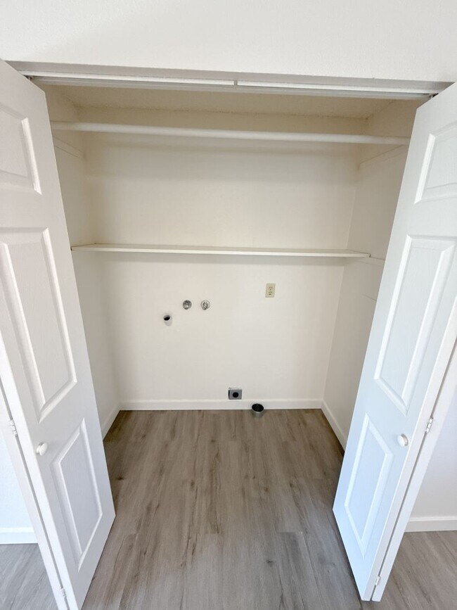 Photo - 3035-3037 Kane Street Unidad 3035 Kane