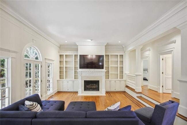 Photo - 2770 Carmon on Wesley NW