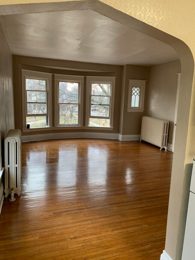 Photo - 2274 Robinwood Ave Unit 4