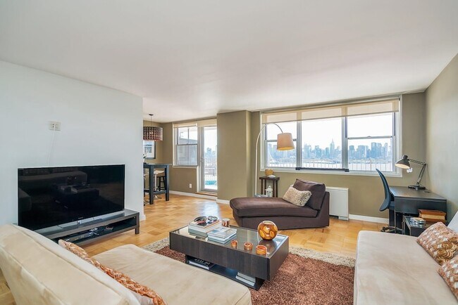 Photo - 6040 JFK Blvd E