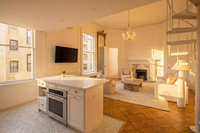 Photo - 3 E 9th St Unit SI ID1473050P