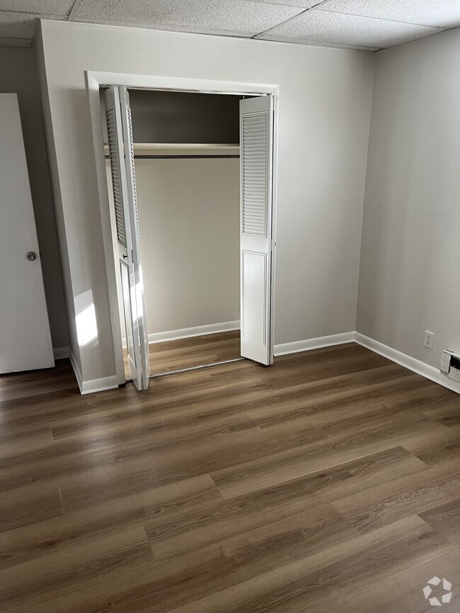 Building Photo - 9965 Summer Breeze Dr Rental