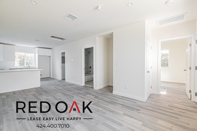 Photo - 1028 W 110th St Unidad 5