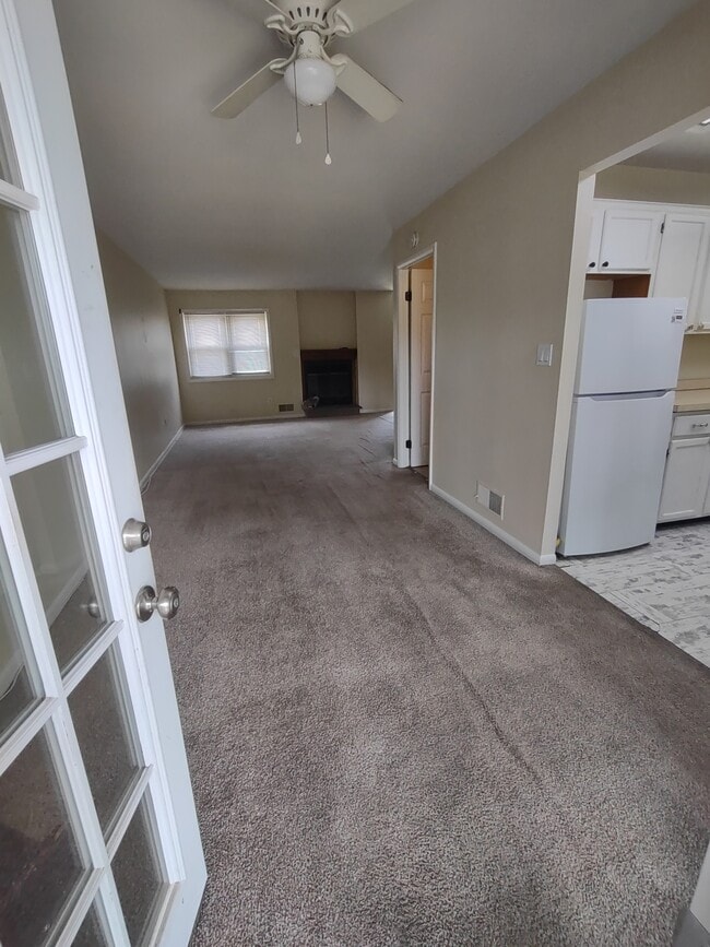 Photo - 217 E Green Valley Cir