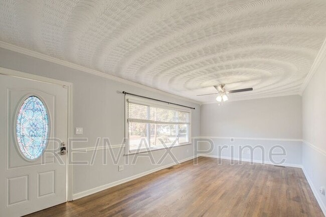 Photo - 200 Cynthia Dr