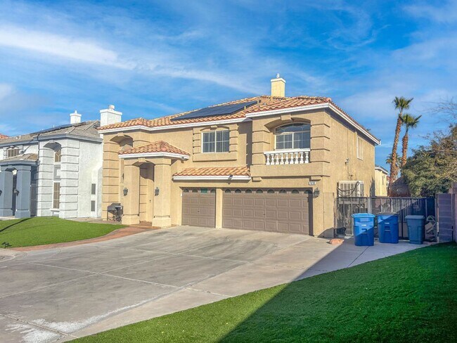 Photo - 7898 Spindrift Cove St