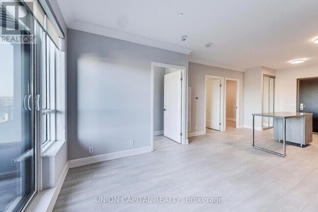 Photo - 38 Water Walk Dr Unité 1012