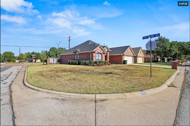 Photo - 2127 Ballycastle Dr