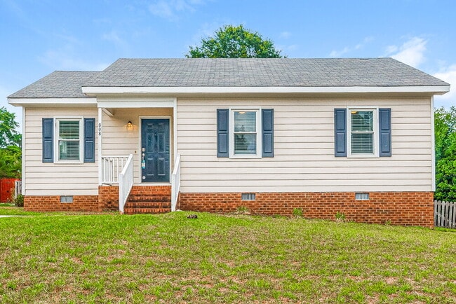 Building Photo - 808 Hepplewhite Ct