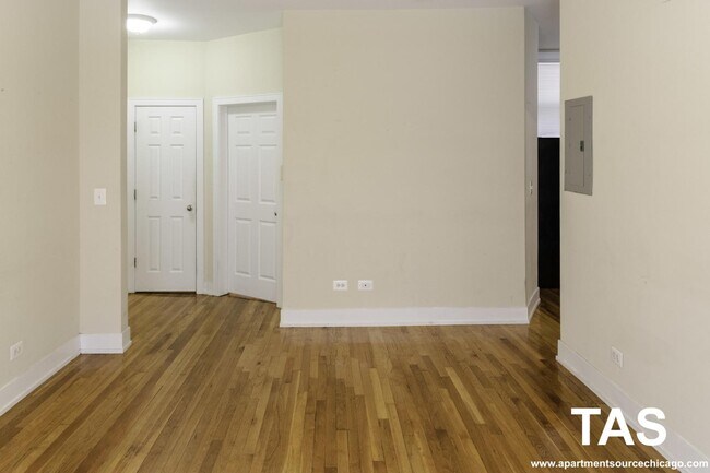 1920 W Winona St Unit 1