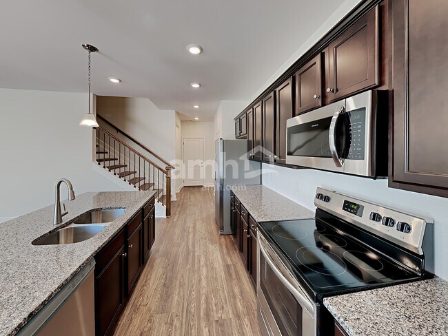 Photo - 1036 Bluewater Dr