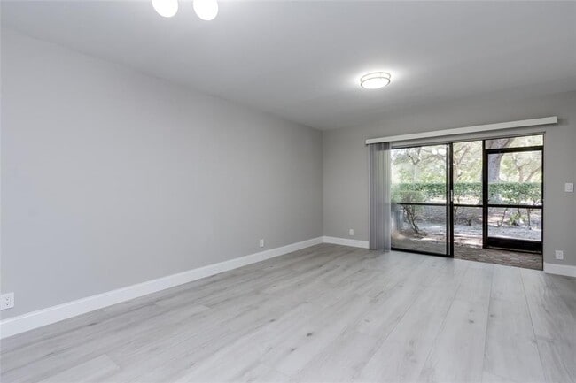 Photo - 2474 NW 89th Dr Unidad # 2474