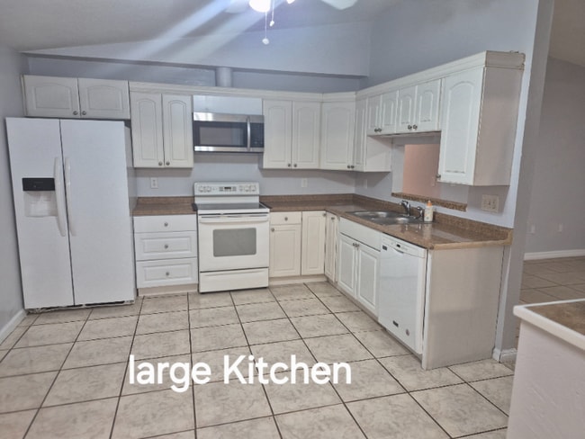 Photo - 2270 Chilk Ave