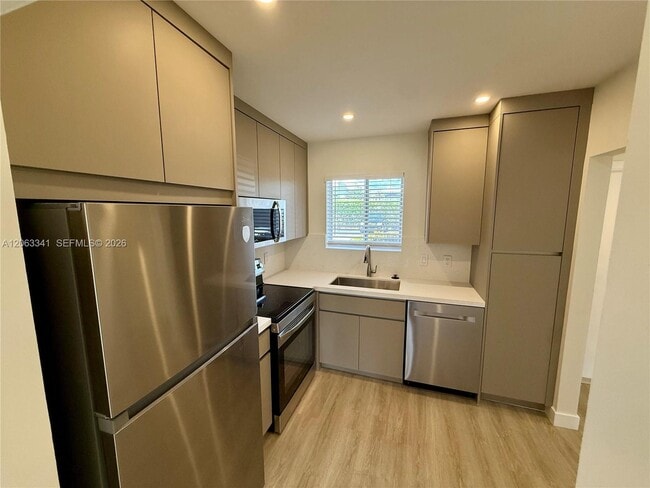 Photo - 400 Waterway Dr S Unit 108