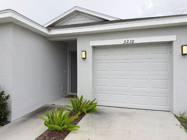 3210 Suncoast Plains Dr