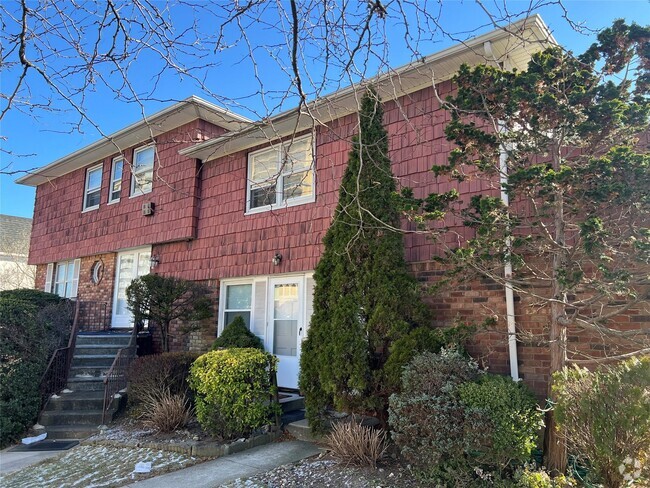 Building Photo - 215-06-215-23 23rd Ave Unit 1st Floor Rental