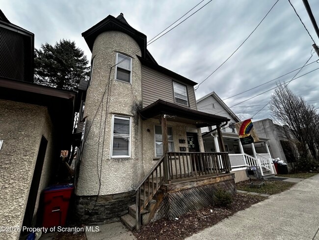Photo - 26 S Church St