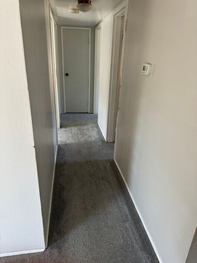 Photo - 3857 S 48th St