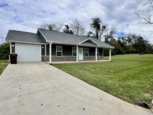 Building Photo - 97 Timothy Dr