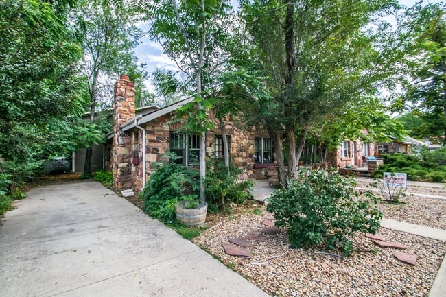 Photo - 2311 Spruce St Unit 01