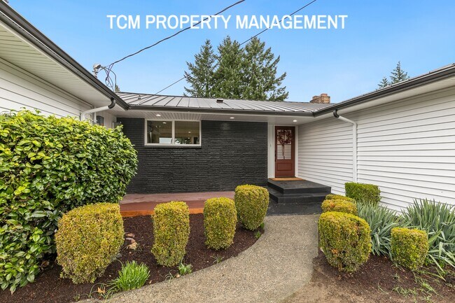 Photo - 1121 E Guiberson St