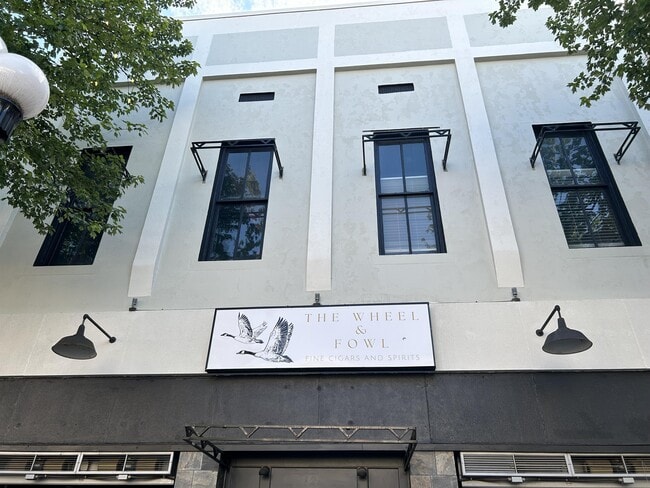 Photo - 121 N Main St