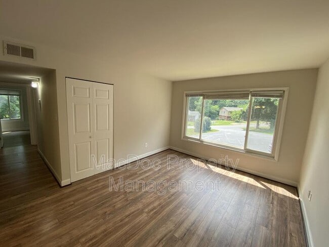 Photo - 105 Berry St Unit 12