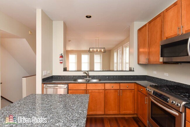 Photo - 1000 N Crosby St