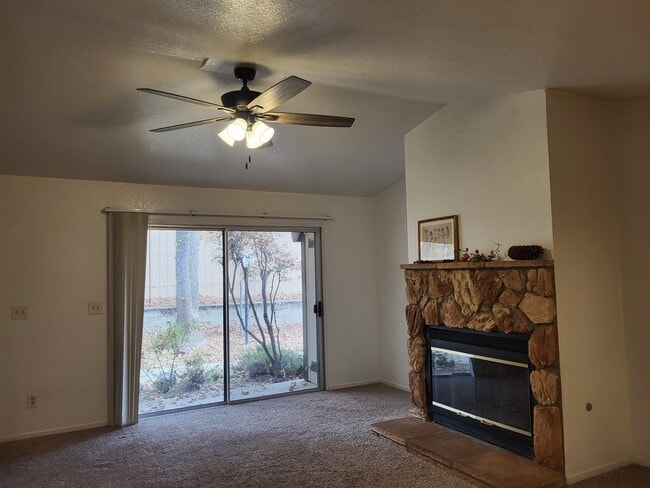 Photo - 49400 River Park Rd