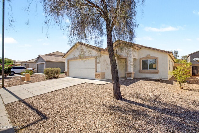 Photo - 22820 W Papago St