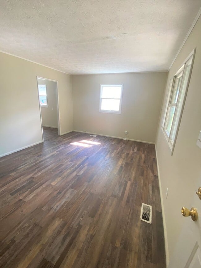 Photo - Charming 2 Bedroom House