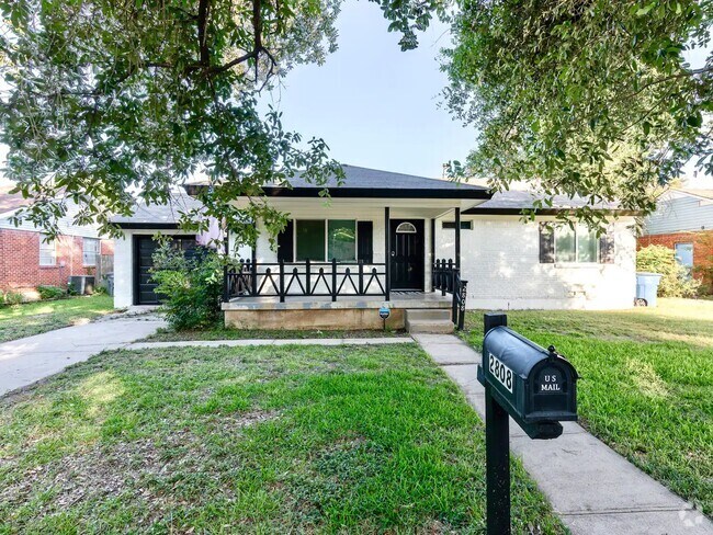 Building Photo - 2808 Grayson Dr Rental