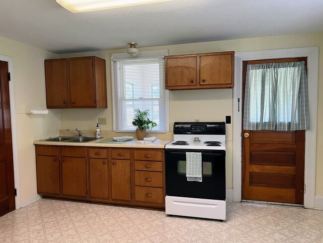 Photo - 41 Bowers Ave