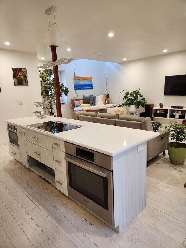 Photo - 45 Hawthorne St Unit Monthly rental in Boston