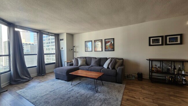 405 N Wabash Ave