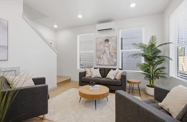 Photo - 7057 SE 60th Ave Unit 7063