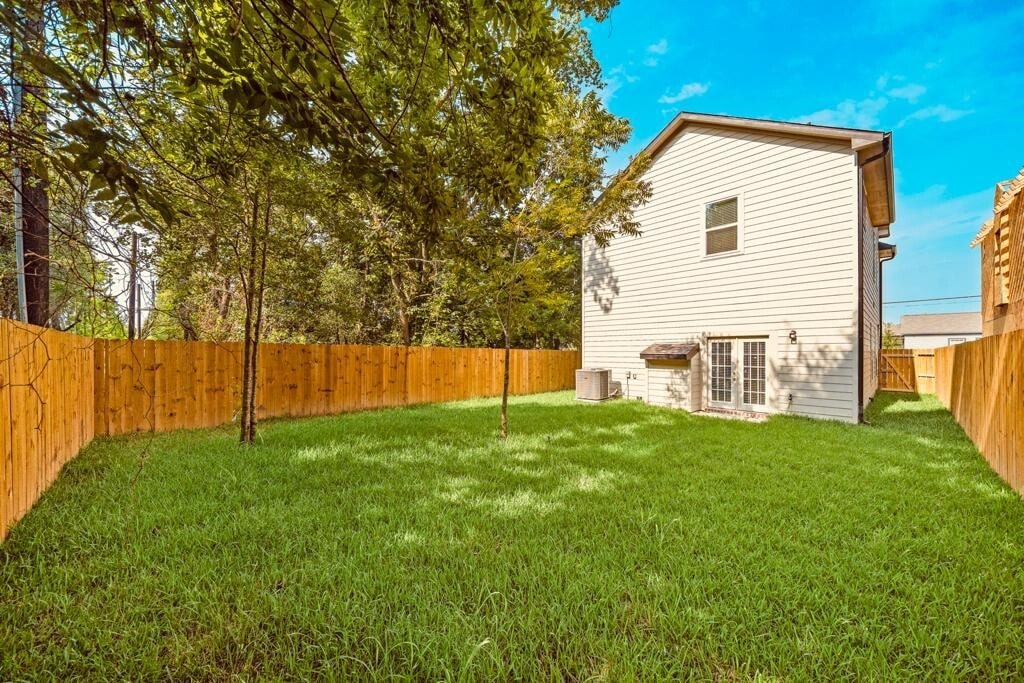 Photo - 9605 Buffum St