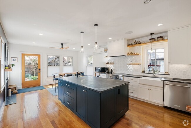 Building Photo - 14 Hubbard Ave Unit 14 Rental