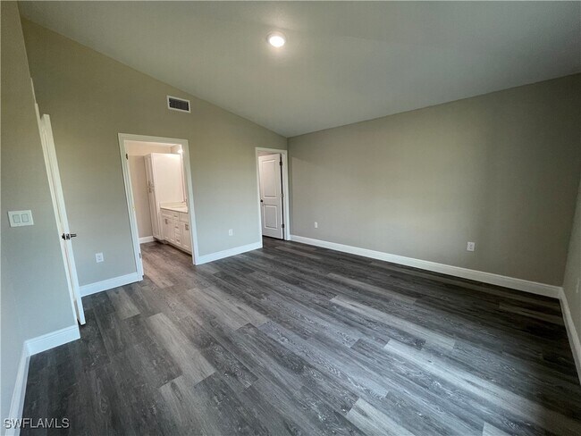 Photo - 2410 NW 9th Ave