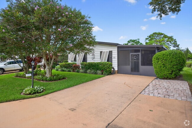 Building Photo - 7894 SE Saratoga Dr Rental