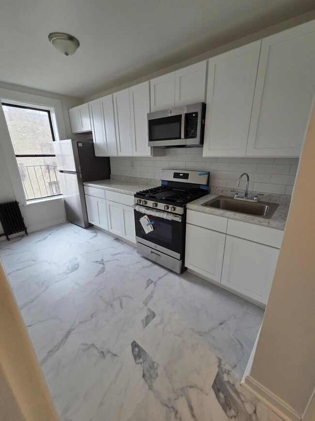 Photo - 318 58th St Unit 4